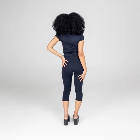 STRIPT - Picture 2 of 3